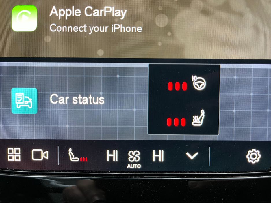 2023 Volvo XC40