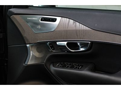 2023 Volvo XC90