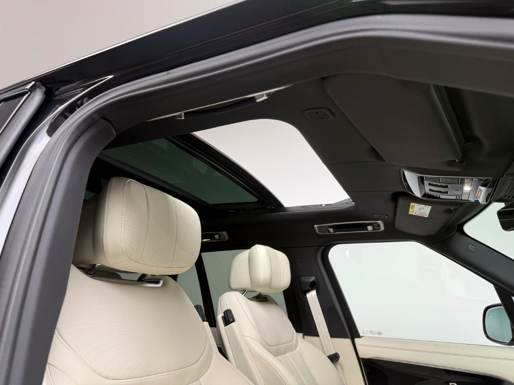 2026 Land Rover Range Rover