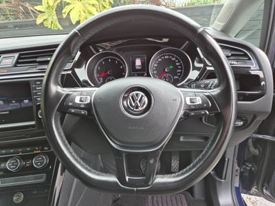 2017 Volkswagen Touran