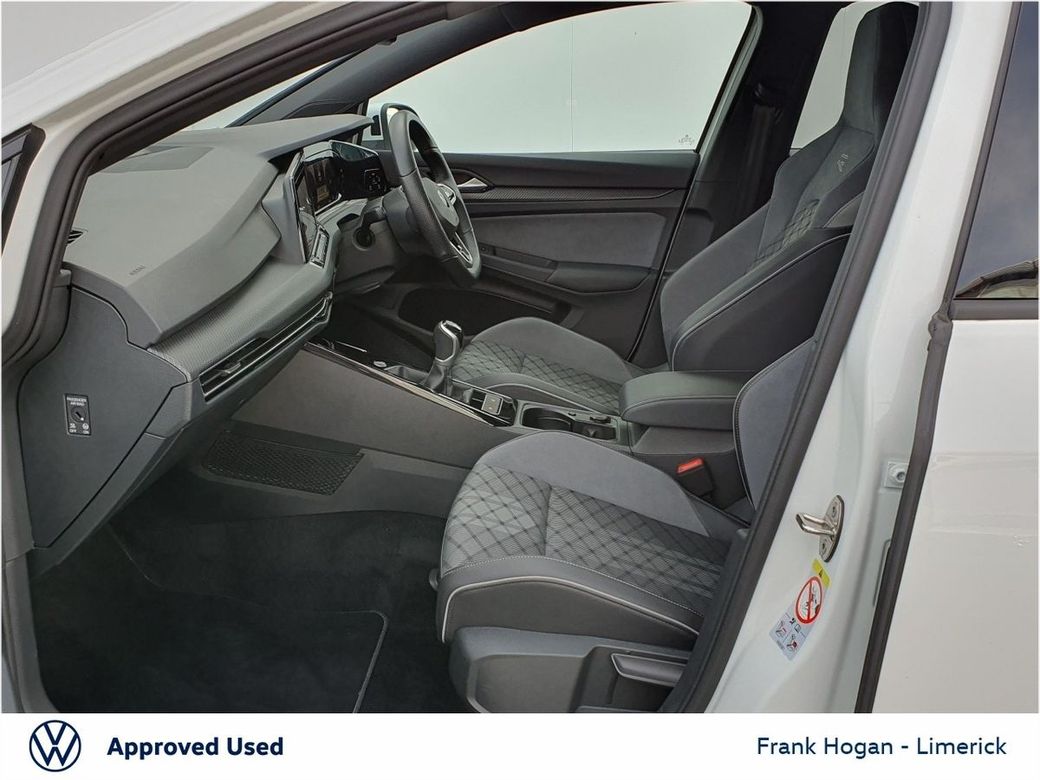 2023 Volkswagen Golf
