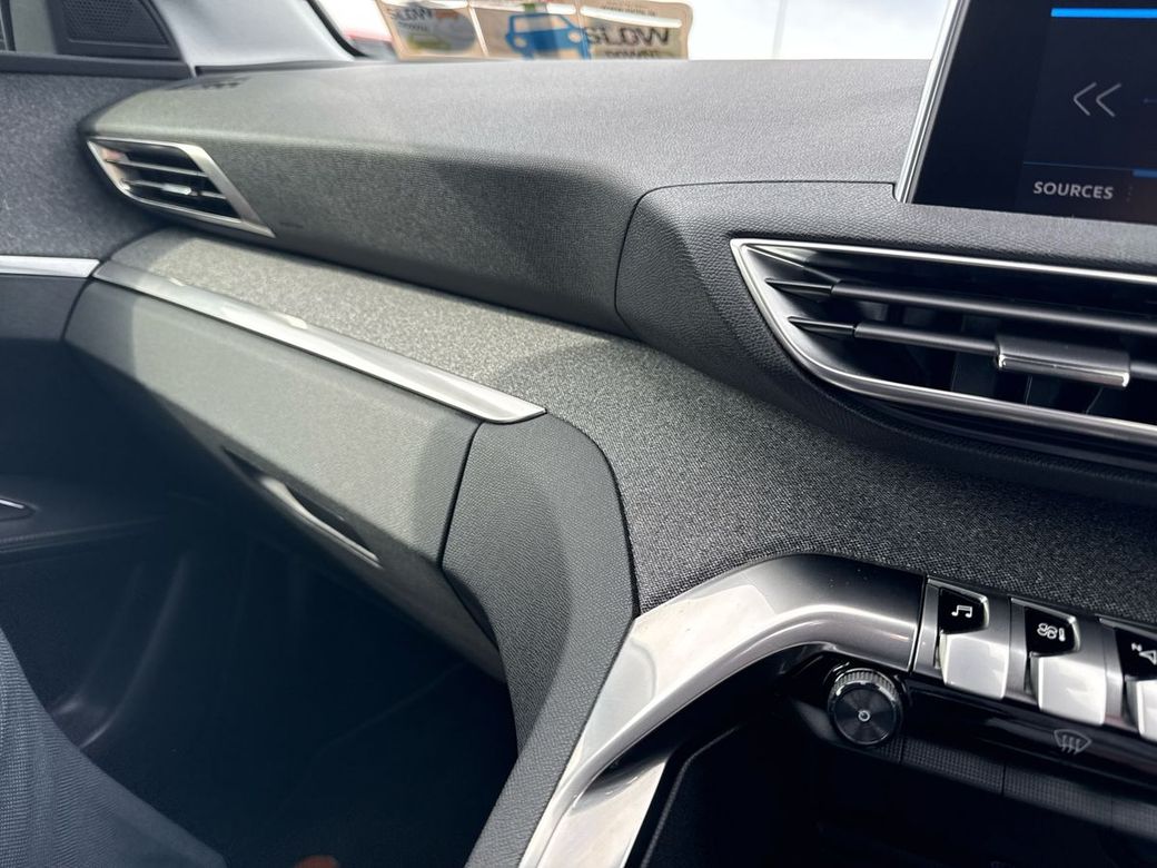 2020 Peugeot 3008