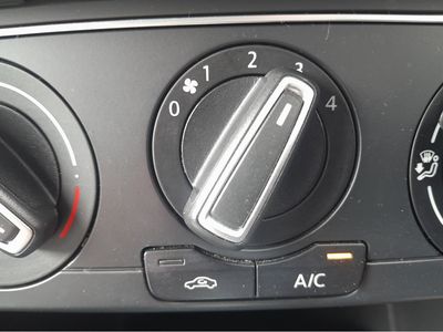 2015 Volkswagen Polo