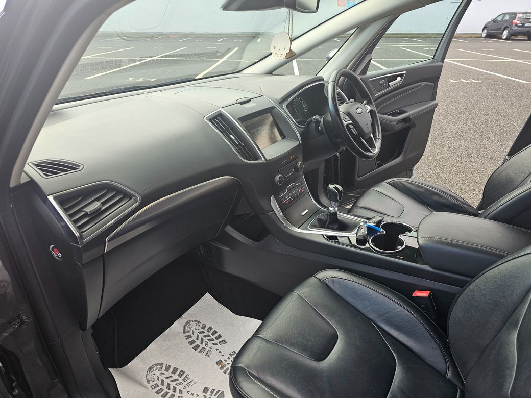 2016 Ford S-Max