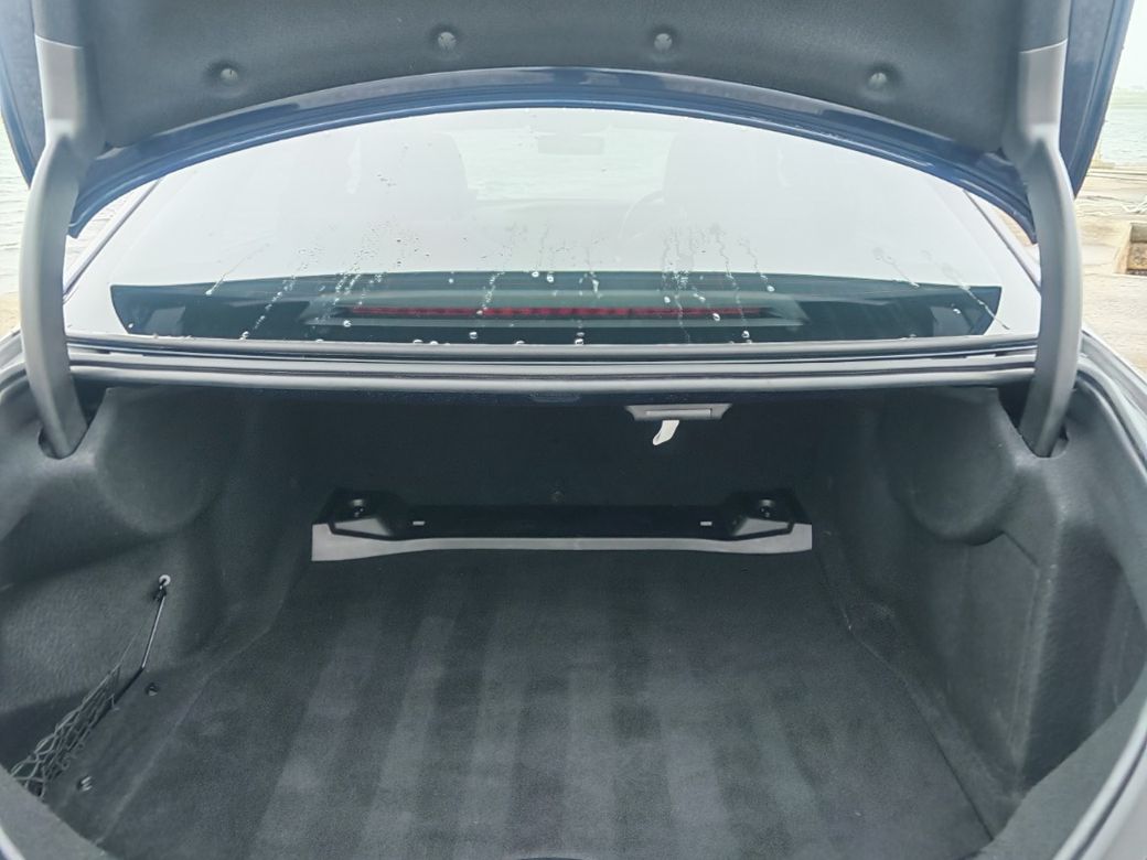 2019 Mercedes-Benz E 220