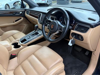 2018 Porsche Macan
