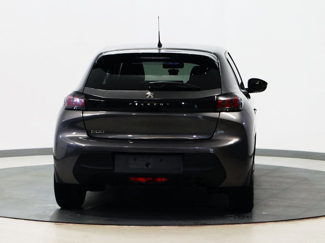 2023 Peugeot 208