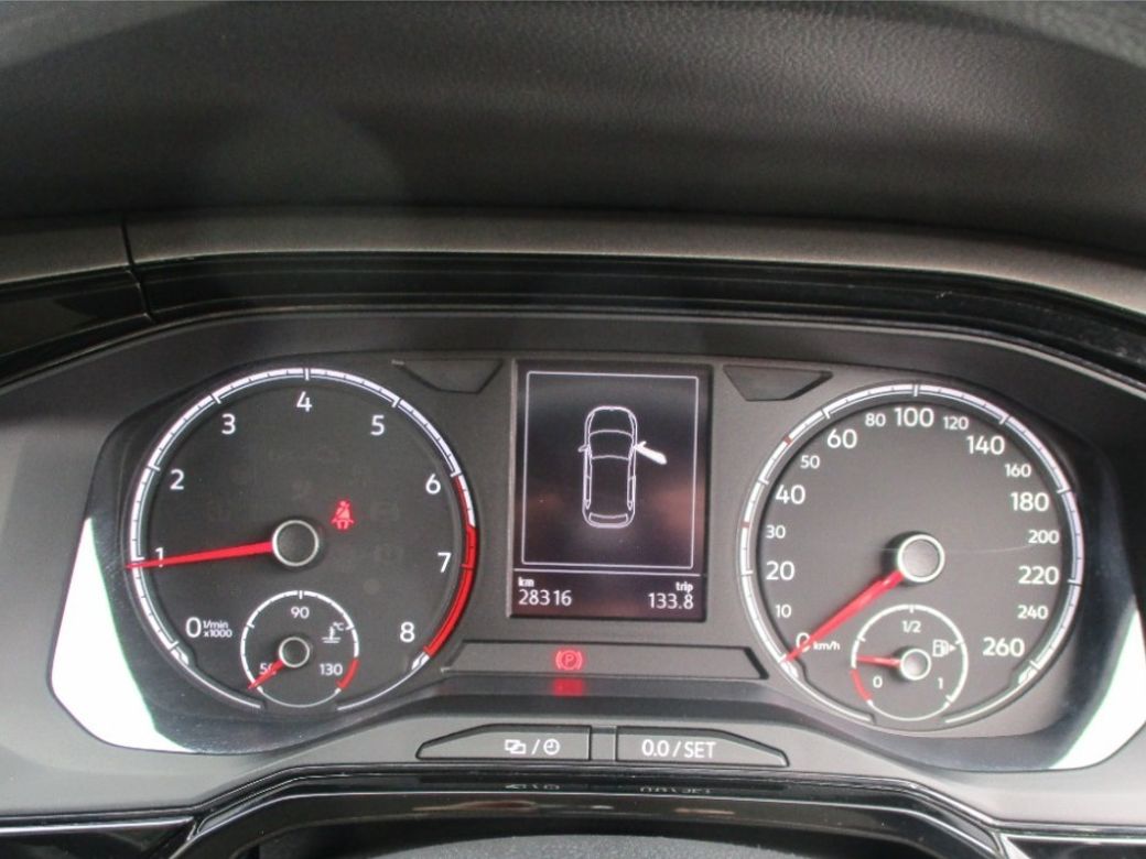 2018 Volkswagen Polo