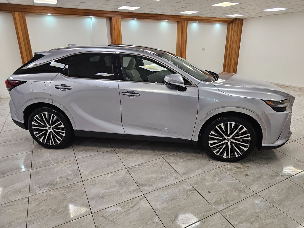 2026 Lexus RX450h+