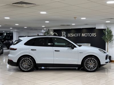 2022 Porsche Cayenne