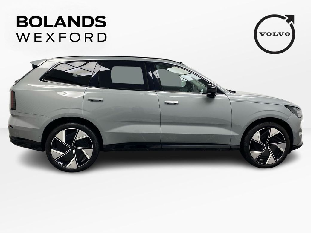 2025 Volvo EX90