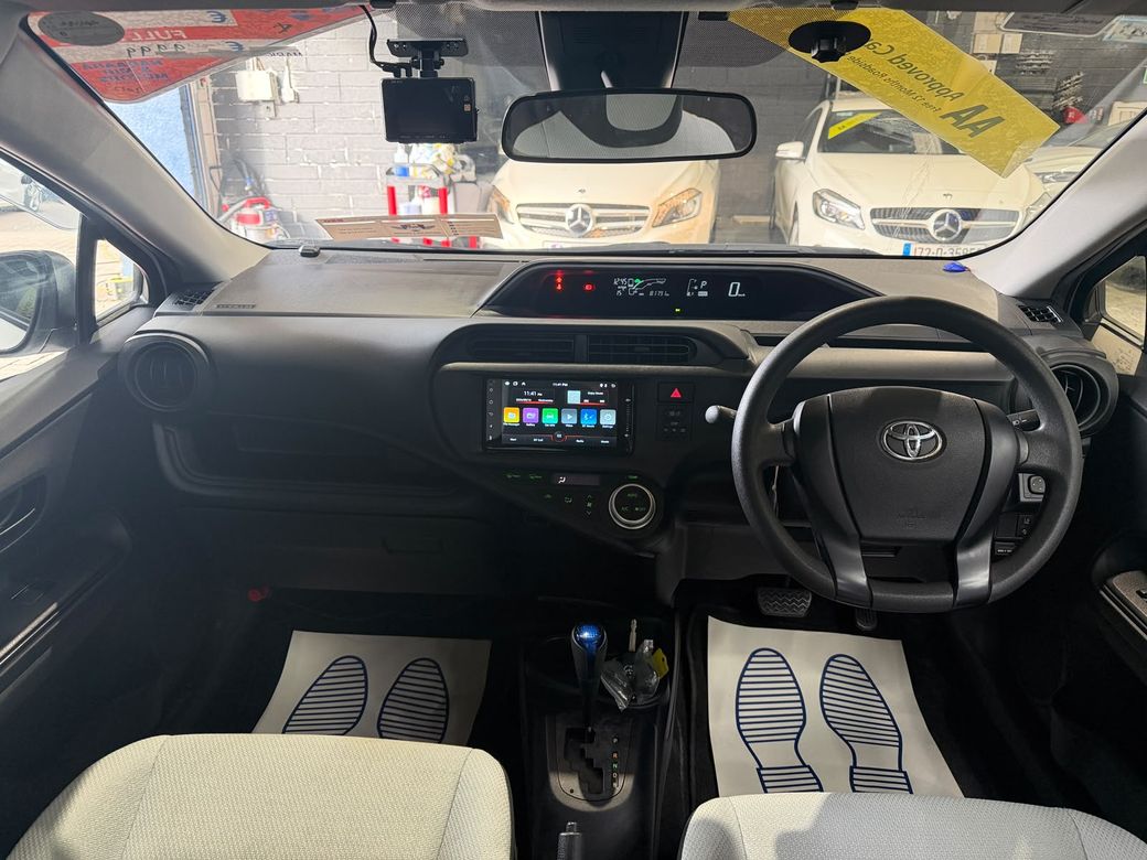 2017 Toyota Aqua
