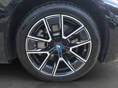 2023 BMW i4