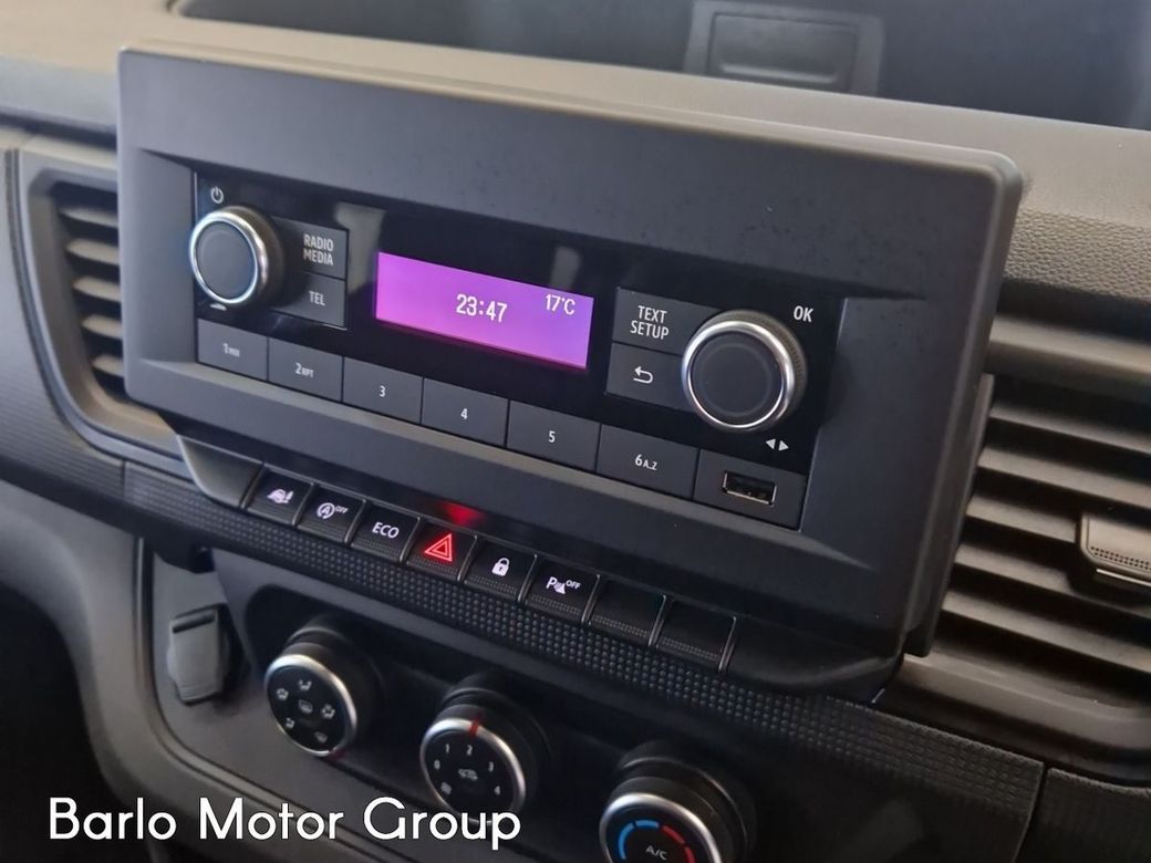 2023 Nissan Primastar