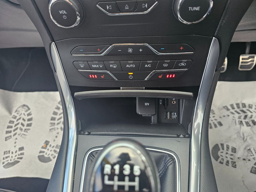 2016 Ford S-Max