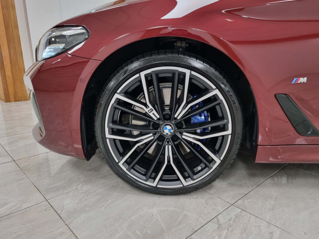 2022 BMW 5 Series