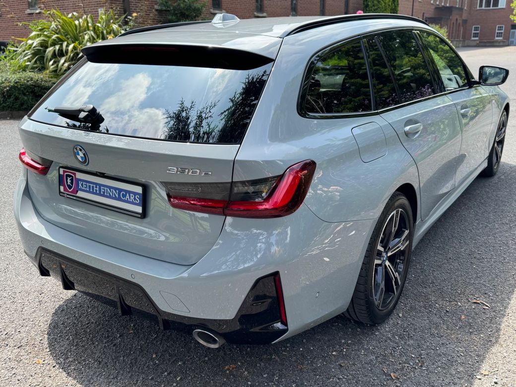 2024 BMW 330