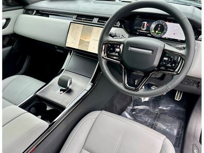 2026 Land Rover Range Rover Velar