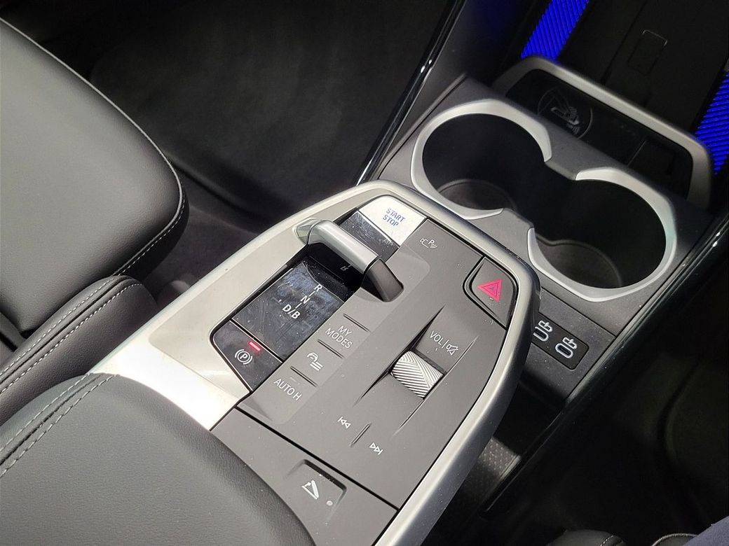 2025 BMW iX1