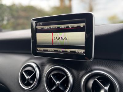 2014 Mercedes-Benz A 180