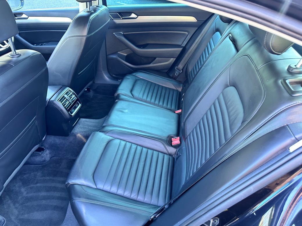 2016 Volkswagen Passat