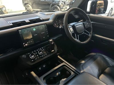 2022 Land Rover Defender