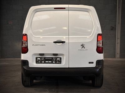 2022 Peugeot Partner