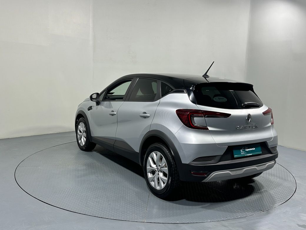 2022 Renault Captur