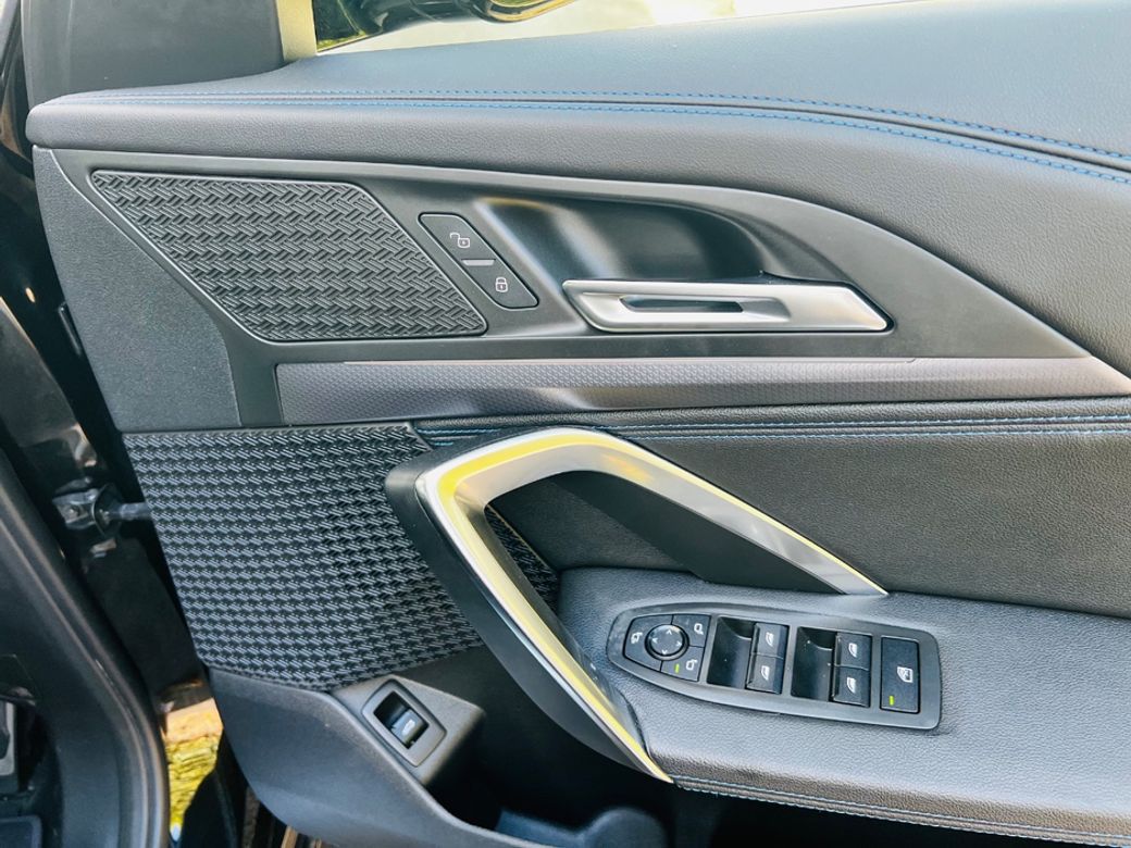 2023 BMW iX1