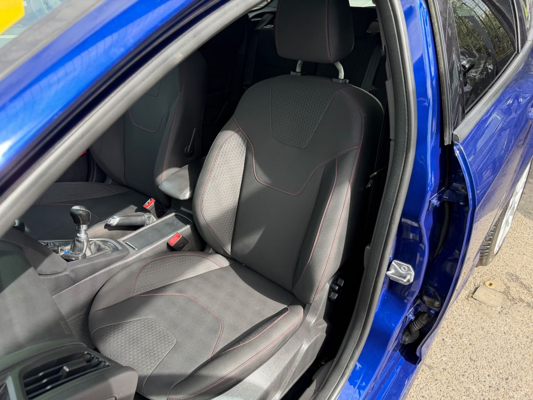 2016 Ford Focus