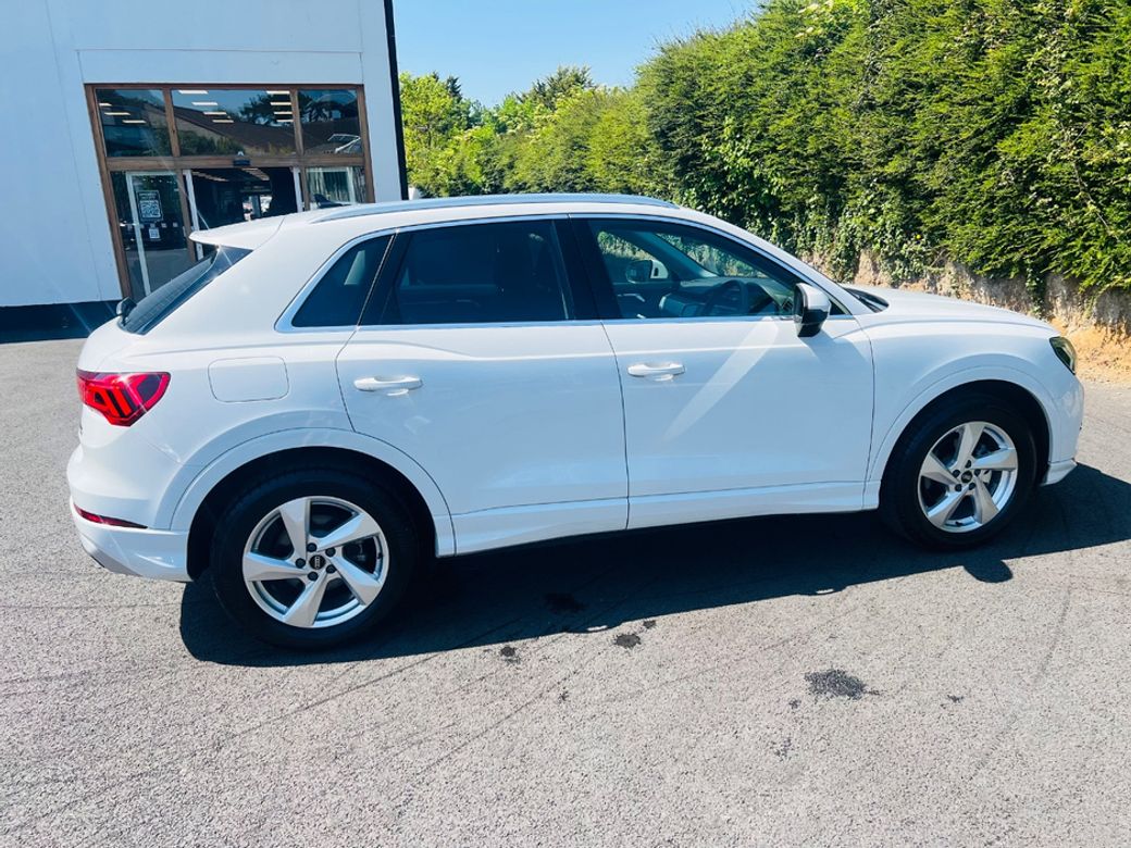 2021 Audi Q3