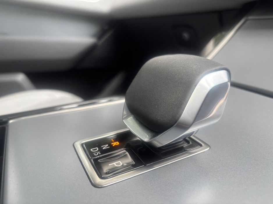 2024 Land Rover Range Rover Velar