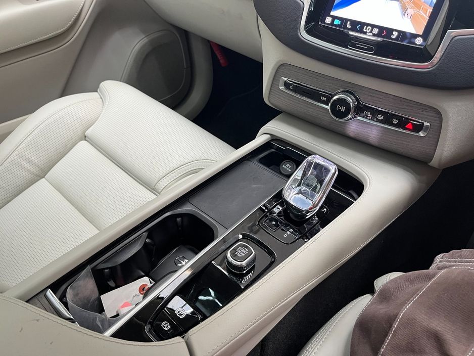 2024 Volvo XC90