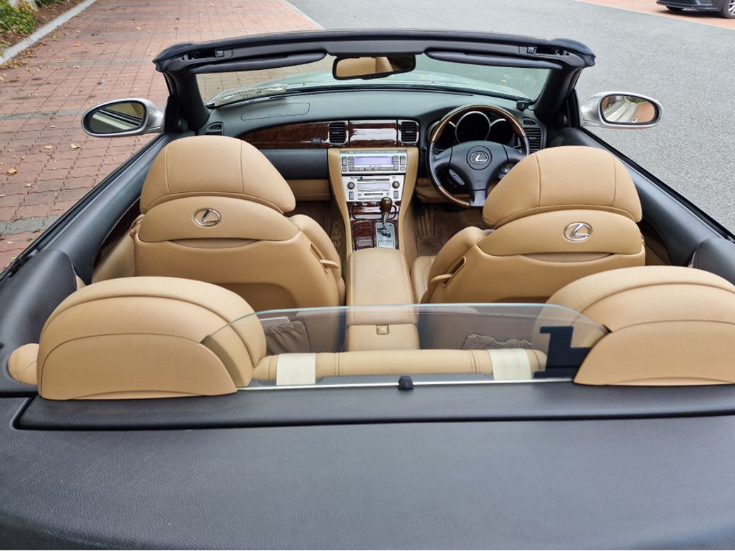 2006 Lexus SC 430