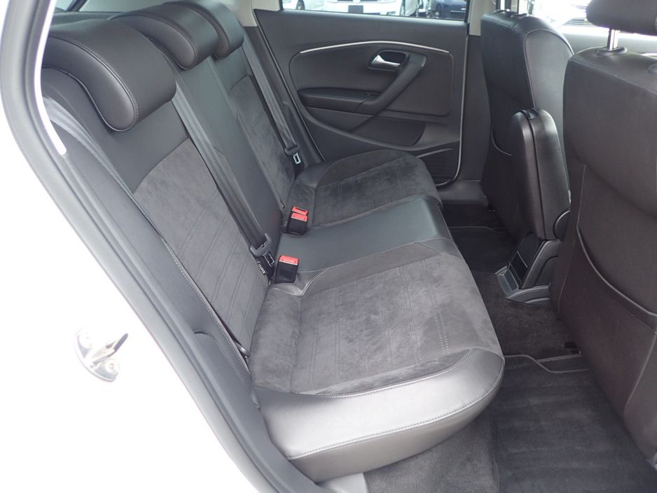 2016 Volkswagen Polo