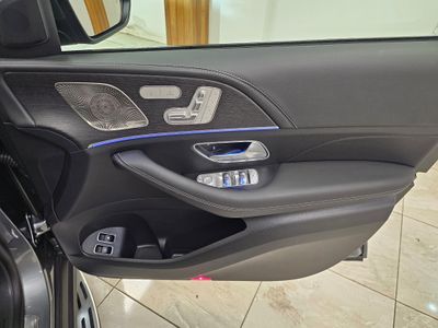 2025 Mercedes-Benz GLE Class