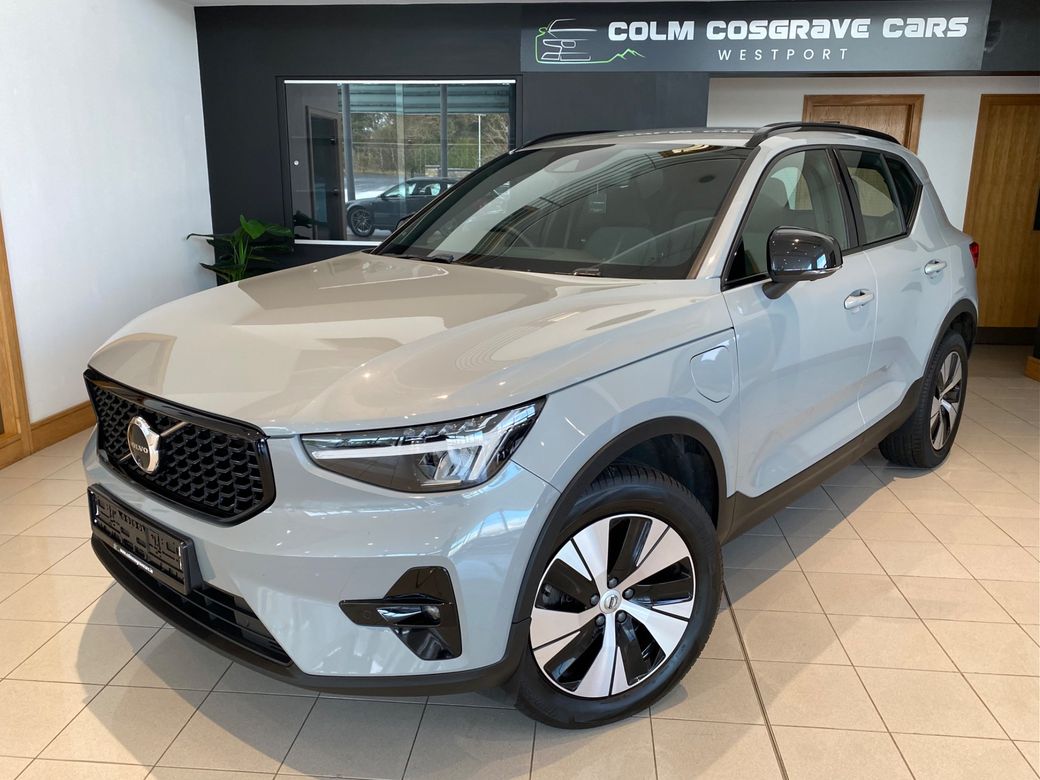 2023 Volvo XC40