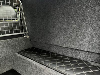 2014 Land Rover Defender 90