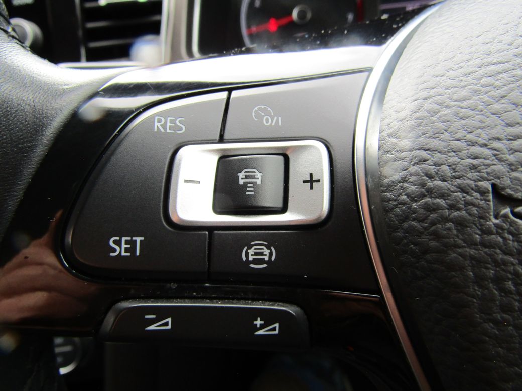 2019 Volkswagen T-Roc