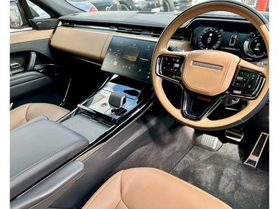 2025 Land Rover Range Rover Sport