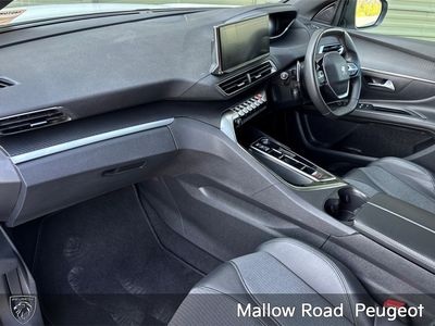 2024 Peugeot 5008