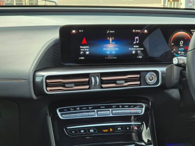 2023 Mercedes-Benz EQC