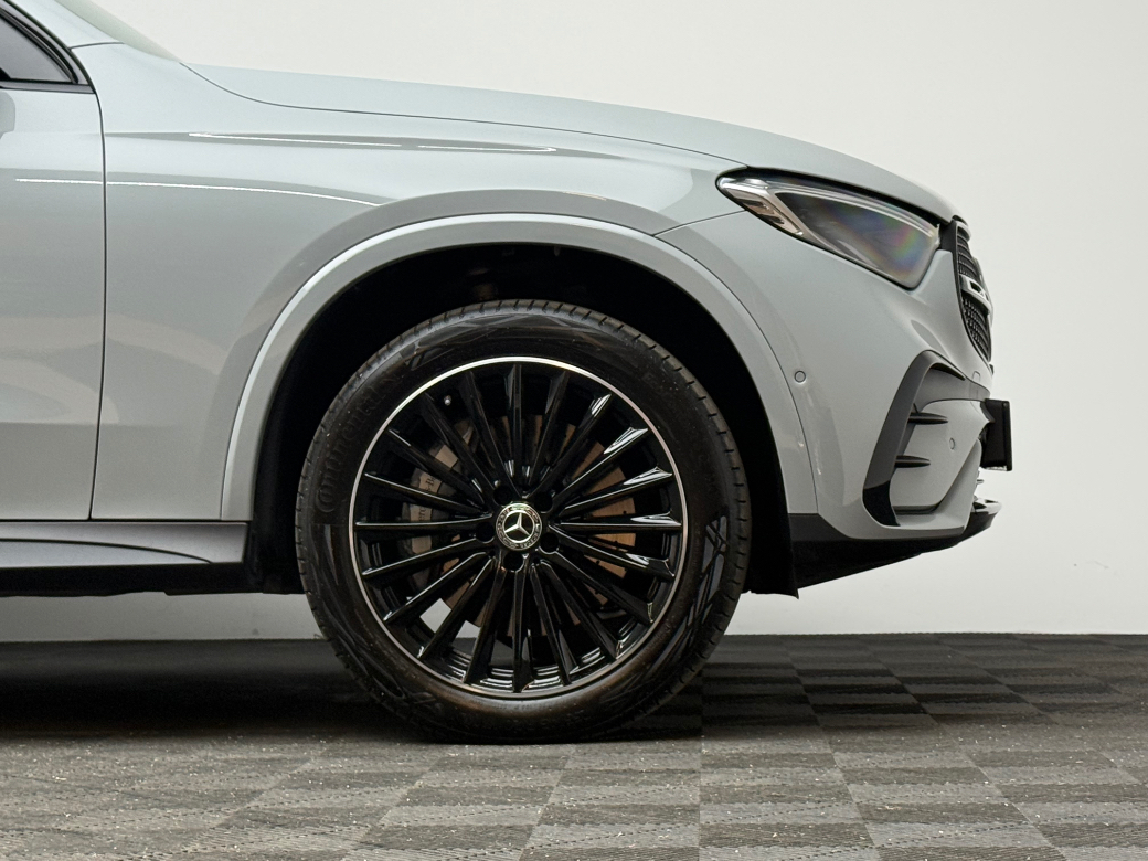 2025 Mercedes-Benz GLC Class