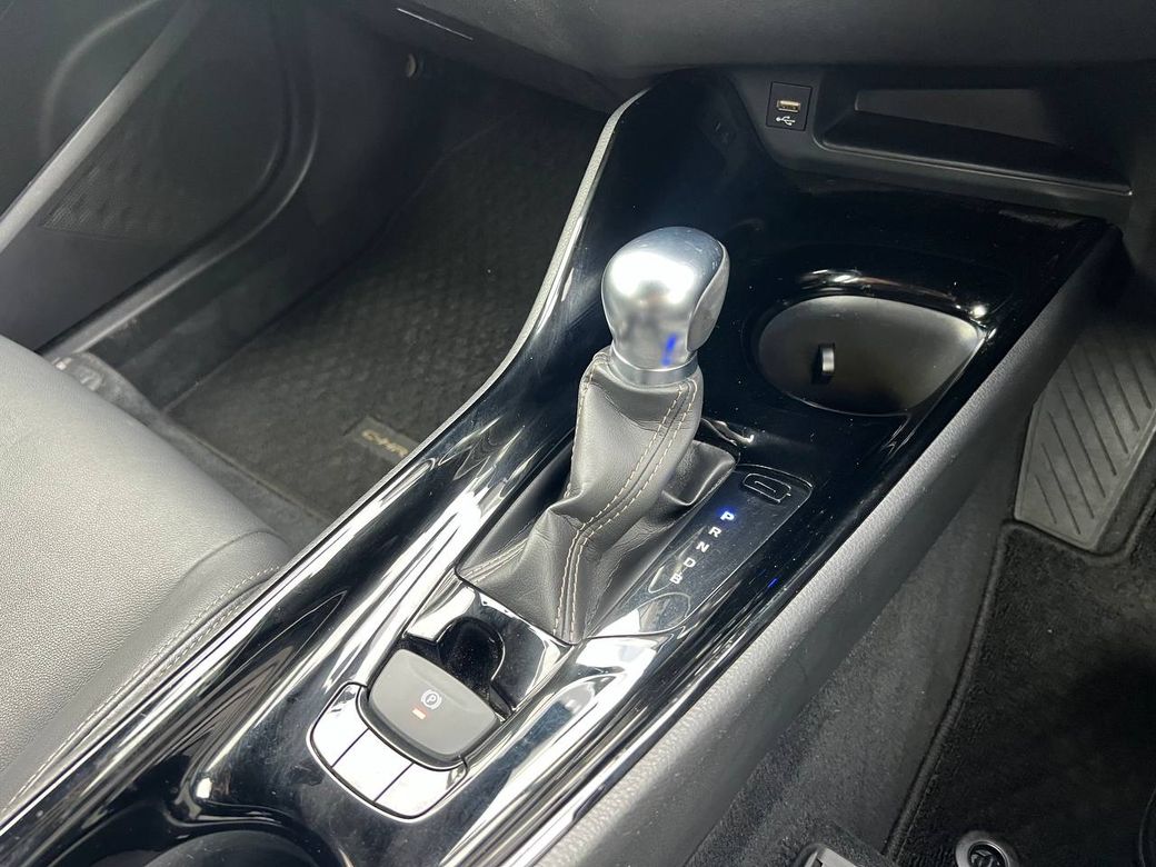 2023 Toyota C-HR