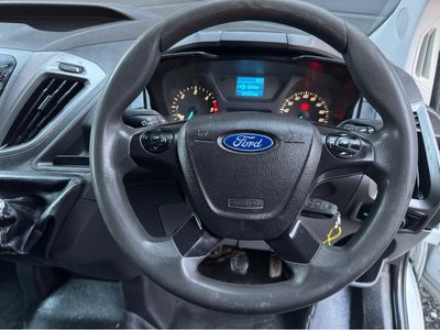 2015 Ford Transit Custom