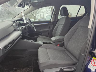 2024 Volkswagen Golf