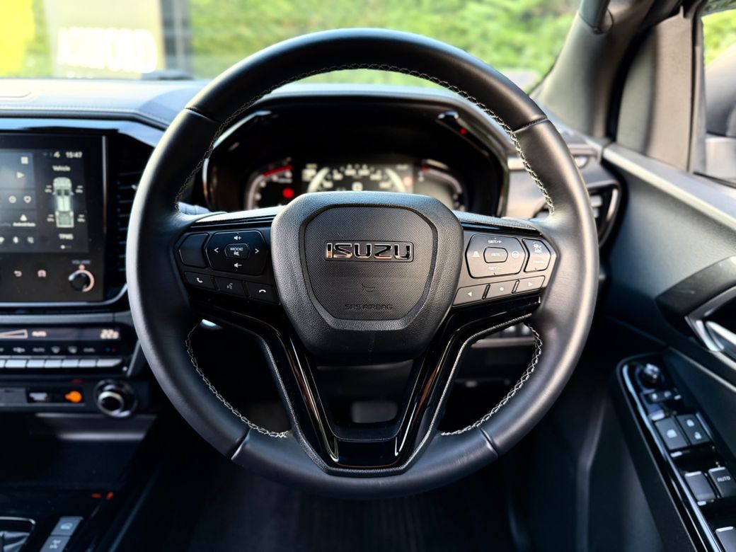 2025 Isuzu D-MAX