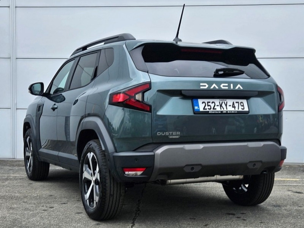 2025 Dacia Duster