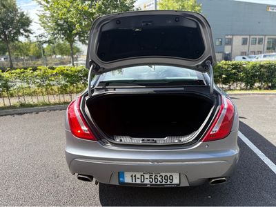 2011 Jaguar XJ
