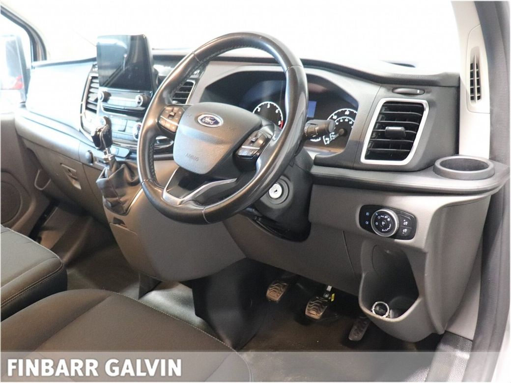 2023 Ford Transit Custom